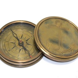 Üzeri Çapa İşlemeli Pirinç Kullanışlı Pusula 